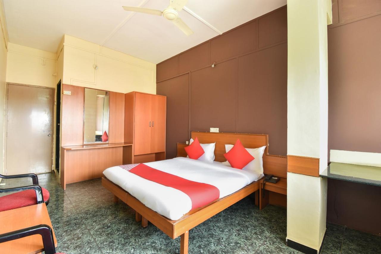 Oyo 63264 Hotel Shamiana Pandharpur Exterior foto